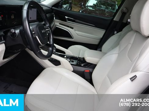 Used 2024 Kia Telluride S w/ S Sunroof Package FWD image 15