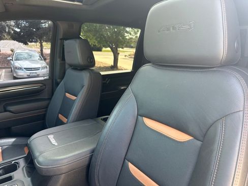 Used 2024 GMC Sierra 3500 AT4 w/ AT4 Premium Plus Package AWD/4WD image 13