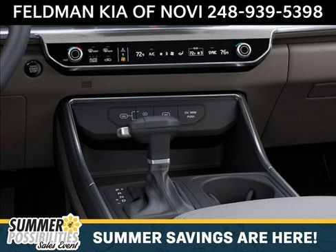 New 2026 Kia Carnival FWD image 24