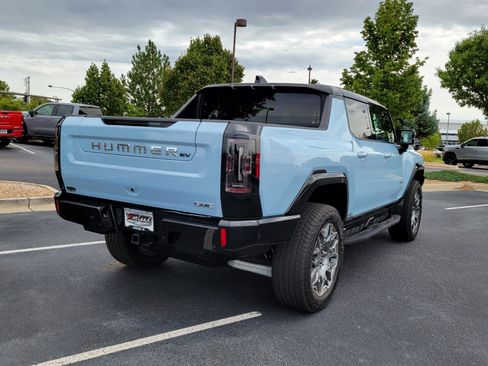 New 2025 GMC Hummer EV 3X image 3