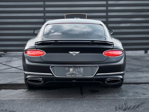 Used 2020 Bentley Continental GT image 17