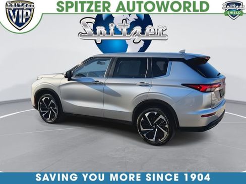 Used 2023 Mitsubishi Outlander SE image 7