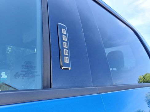 Used 2016 Ford F150 XLT w/ Equipment Group 302A Luxury AWD/4WD image 26