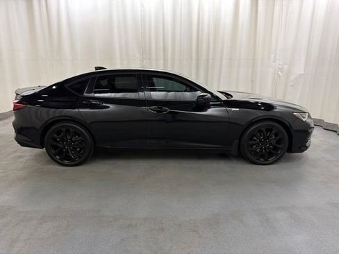 Used 2022 Acura TLX SH-AWD w/ A-SPEC Pkg image 7