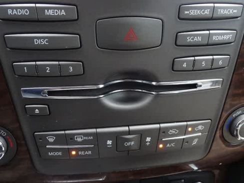 Used 2020 Nissan Armada Platinum w/ Captain's Chairs Package RWD image 34