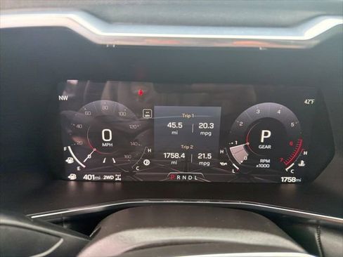 Used 2024 GMC Canyon Elevation w/ Convenience Package image 26