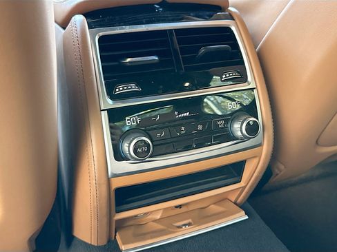 Used 2020 BMW 740i w/ M Sport Package image 27