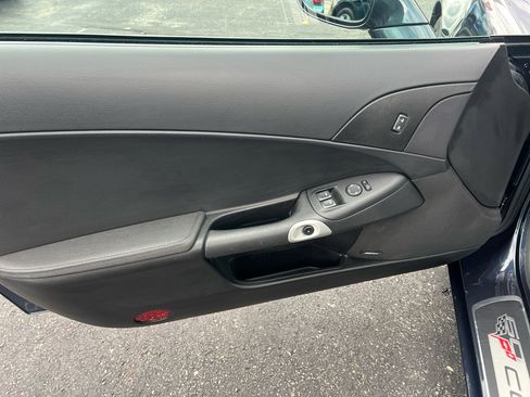 Used 2013 Chevrolet Corvette Grand Sport w/ 2LT Preferred Equipment Group image 13