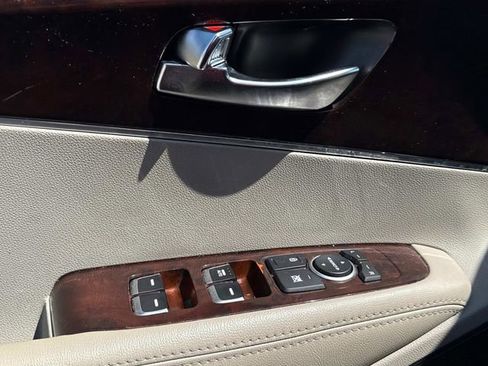 Used 2016 Kia Sorento LX w/ LX Convenience Package image 26