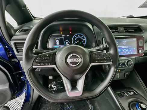Used 2023 Nissan Leaf S FWD image 12