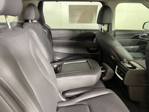 New 2026 Kia Carnival SX Prestige image 18