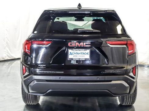Certified 2025 GMC Terrain Elevation AWD/4WD image 8