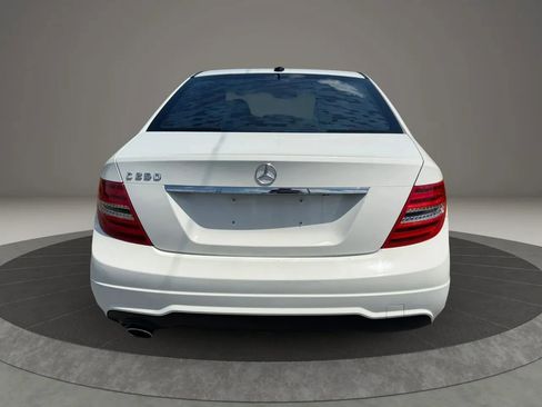 Used 2012 Mercedes-Benz C 250 Sedan image 8
