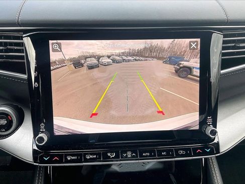 New 2026 Jeep Grand Wagoneer Limited AWD/4WD image 15
