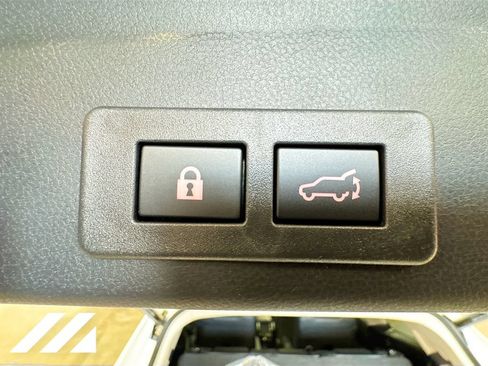 Used 2026 Subaru Ascent Bronze Edition AWD/4WD image 35