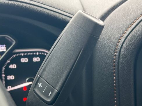 Used 2020 GMC Sierra 1500 AT4 w/ AT4 Premium Package image 18