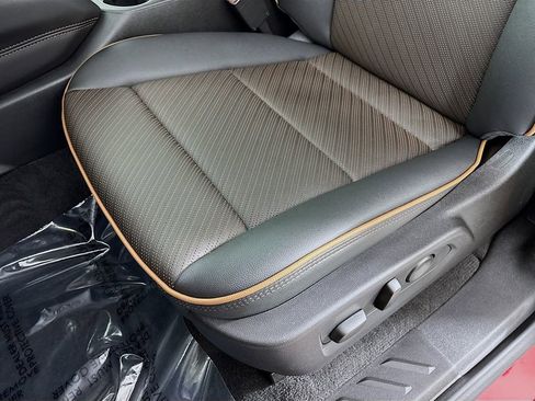 New 2026 GMC Canyon AT4 w/ Technology Plus Package image 19