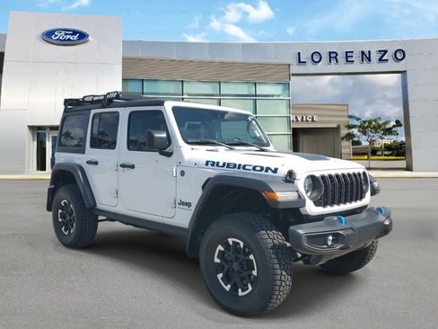 Used 2024 Jeep Wrangler Rubicon w/ Safety Group image 3