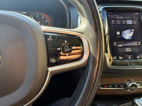 Used 2017 Volvo XC90 T6 Inscription w/ Vision Package AWD/4WD image 28