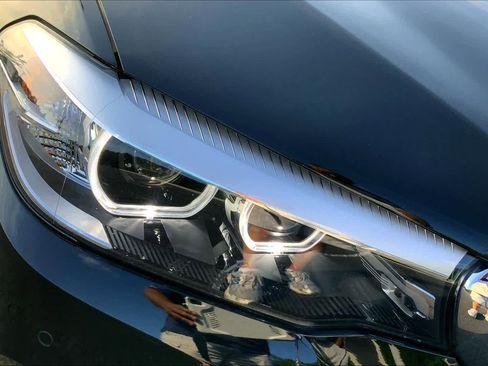 Used 2018 BMW 530i image 26