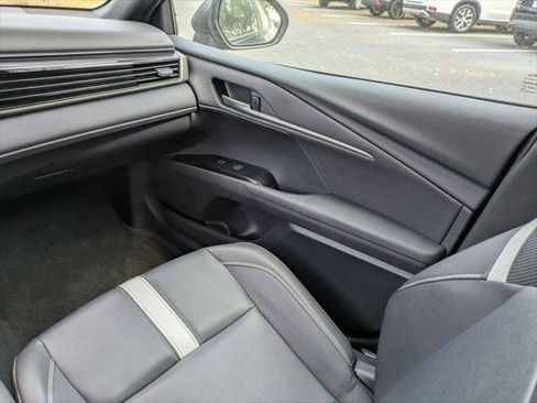 Certified 2025 Toyota Camry SE FWD image 17