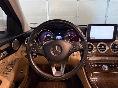 Used 2015 Mercedes-Benz C 300 4MATIC Sedan image 15