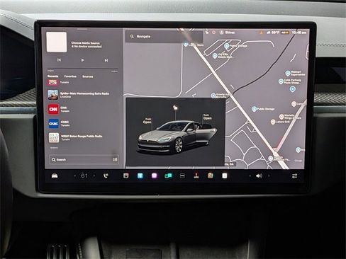 Used 2021 Tesla Model S Plaid image 11