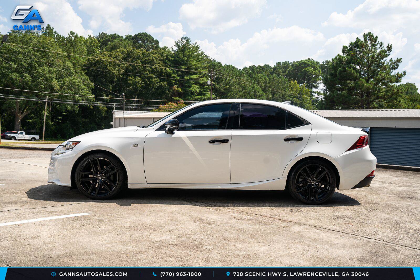 Used 2015 Lexus IS 200t AWD w/ Navigation System Package image 4