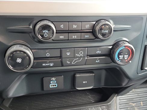 Used 2023 Ford F350 XLT w/ 360-Degree Camera Package image 24