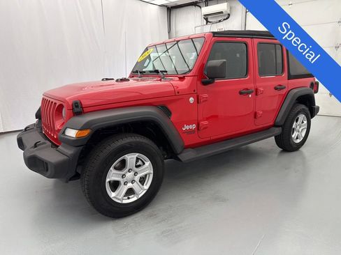 Used 2020 Jeep Wrangler Unlimited Sport S AWD/4WD image 3
