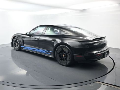 Used 2025 Porsche Taycan Turbo GT image 3