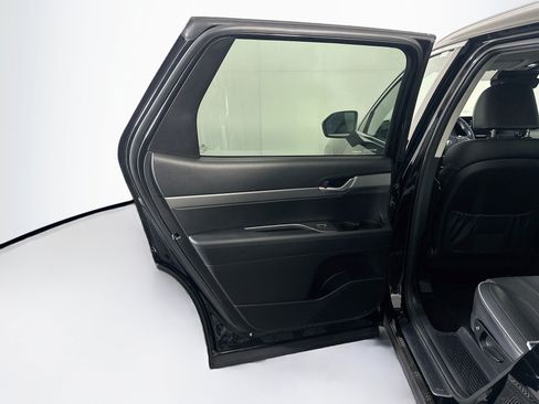 Used 2025 Hyundai Palisade SEL FWD image 27