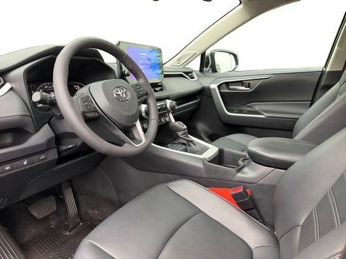 Used 2023 Toyota RAV4 XLE Premium AWD/4WD image 22