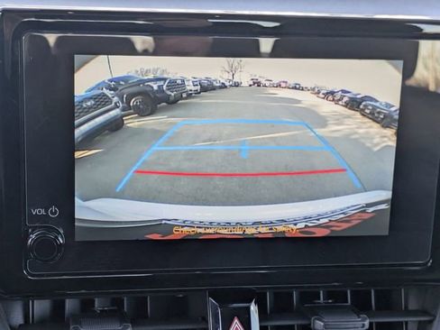 Used 2025 Toyota Corolla LE image 18