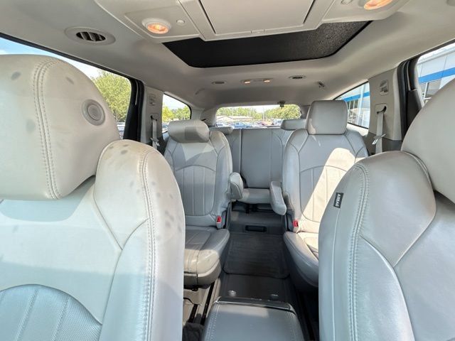Used 2014 Chevrolet Traverse LTZ AWD/4WD image 45