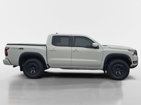 New 2026 Nissan Frontier PRO-4X w/ Tow Package AWD/4WD image 7