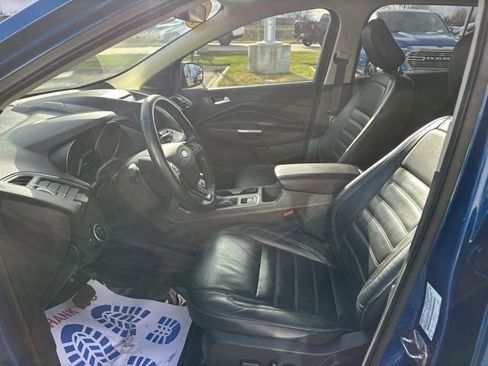 Used 2018 Ford Escape SEL image 9