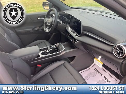 New 2026 Chevrolet Equinox LT w/ Convenience Package II image 12