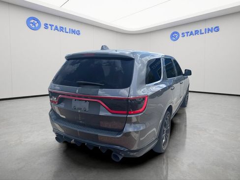 Used 2020 Dodge Durango GT RWD image 3
