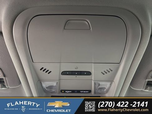 Used 2020 Chevrolet Equinox LT image 34