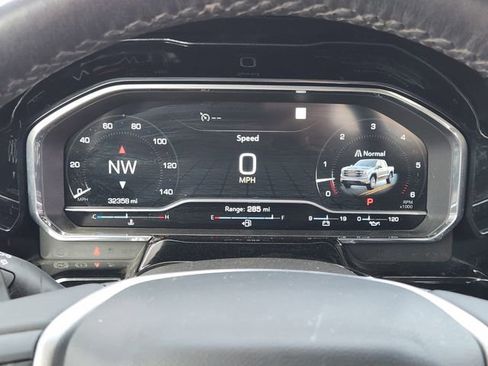 Used 2023 GMC Sierra 1500 SLT image 16