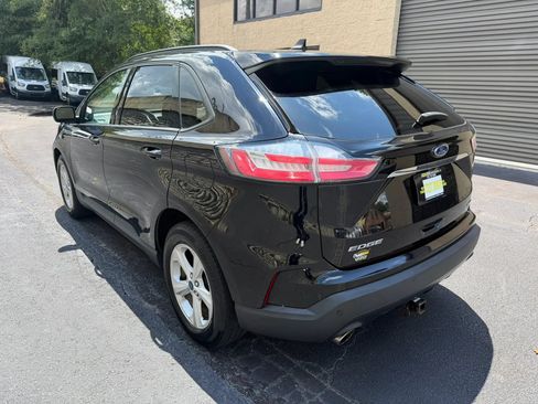 Used 2020 Ford Edge SE AWD/4WD image 10