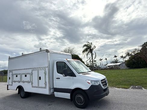 Used 2019 Mercedes-Benz Sprinter 170 image 9