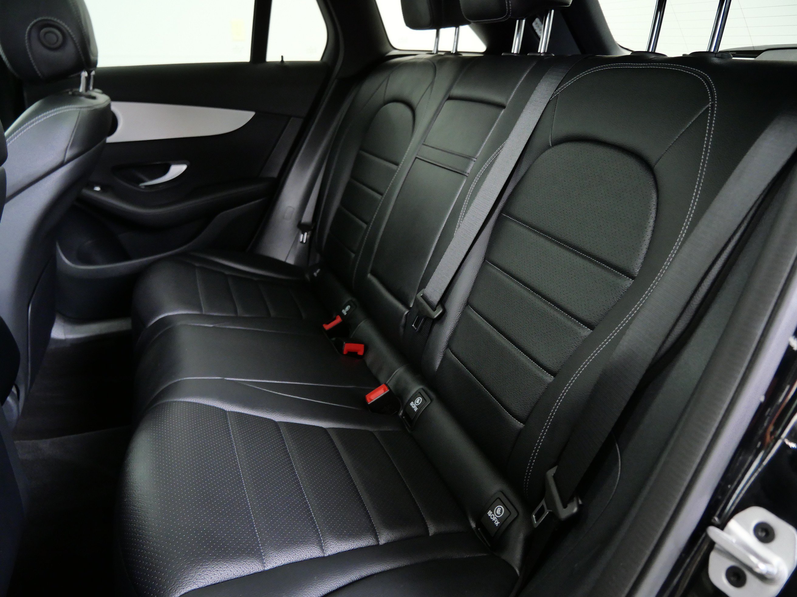Used 2022 Mercedes-Benz GLC 300 4MATIC image 17