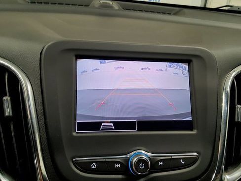 Used 2023 Chevrolet Equinox LT image 37