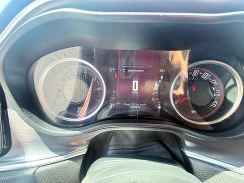 Used 2018 Dodge Challenger SXT RWD image 15