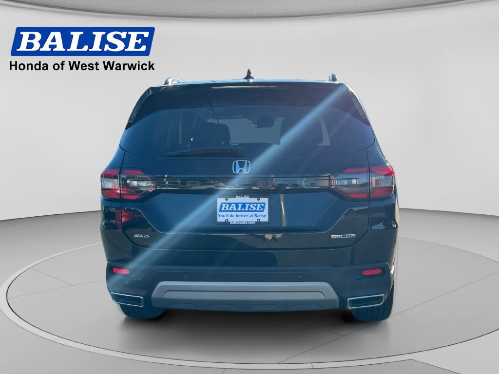 Used 2025 Honda Pilot Touring image 6