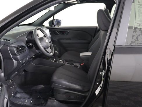 Used 2025 Subaru Forester Premium AWD/4WD image 25