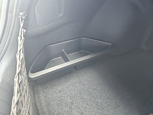 New 2026 Hyundai Elantra Sport FWD image 34