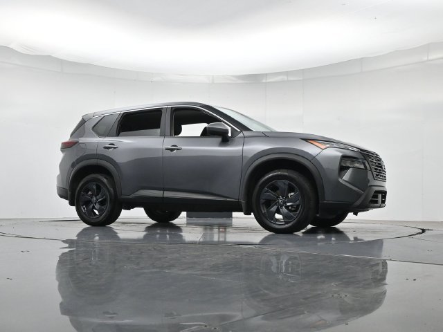 Used 2026 Nissan Rogue SV w/ Cold Weather Package FWD image 34